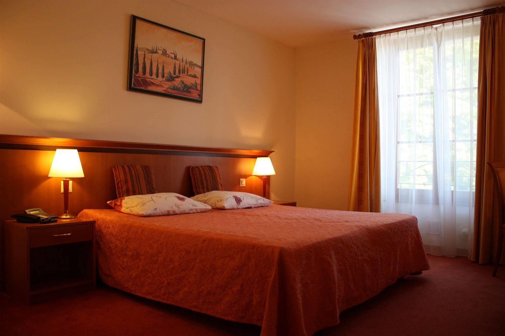 Auberge Communale A L'Union Gilly Zewnętrze zdjęcie
