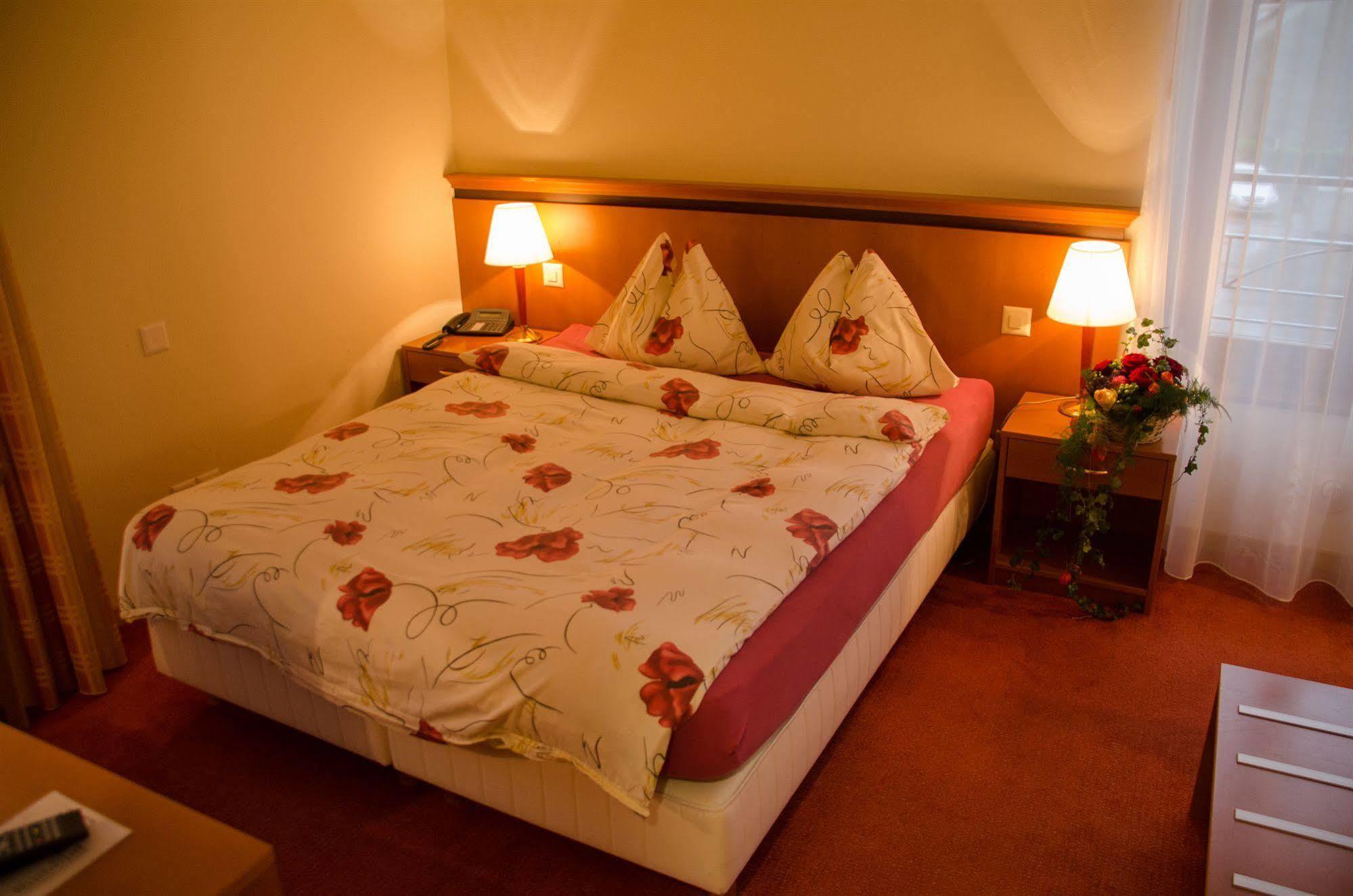 Auberge Communale A L'Union Gilly Zewnętrze zdjęcie